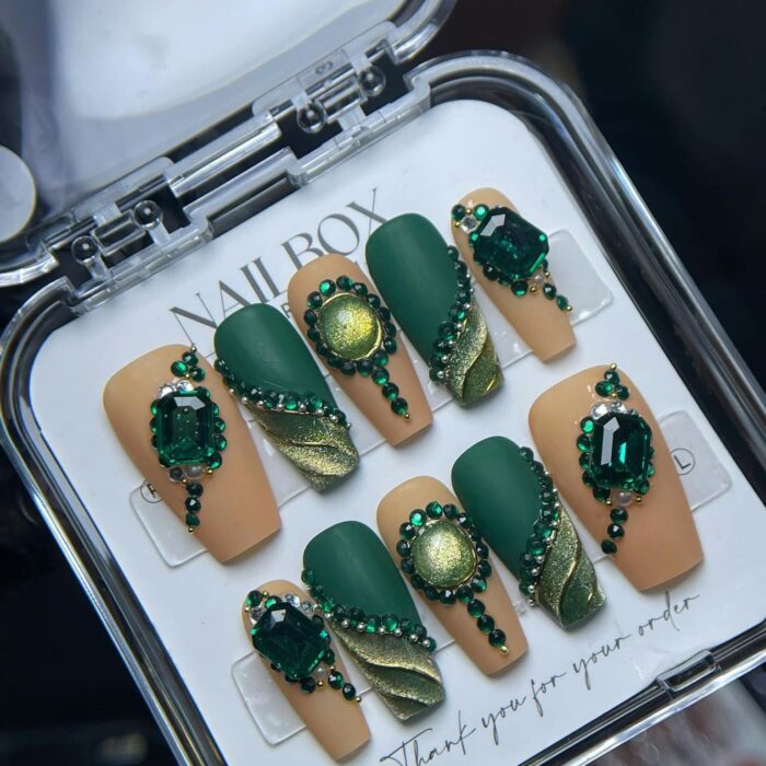 Emerald Luxe