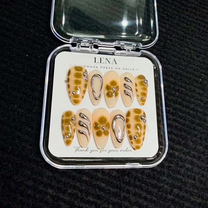 265. Olive Chrome Petals